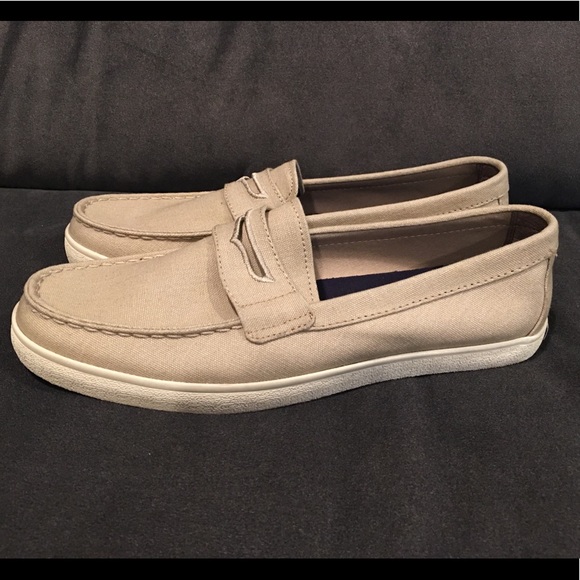 cole haan hyannis penny loafer